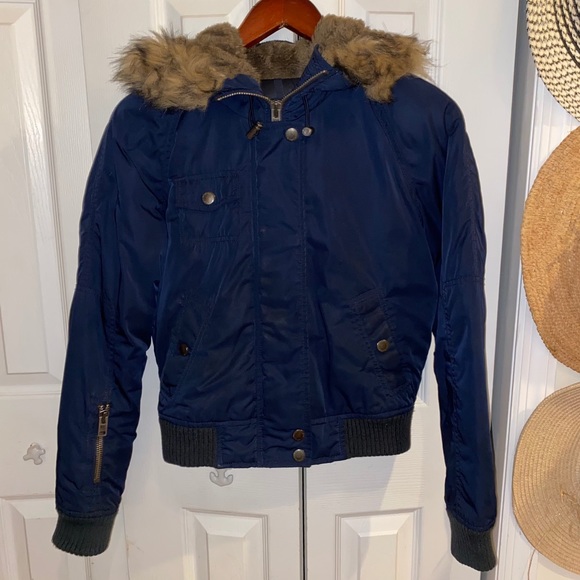 American Eagle Outfitters Jackets & Blazers - 💕AE | Blue Puffer Jacket
